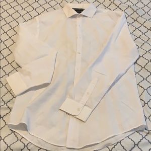 Men’s White Dress Shirt XL
